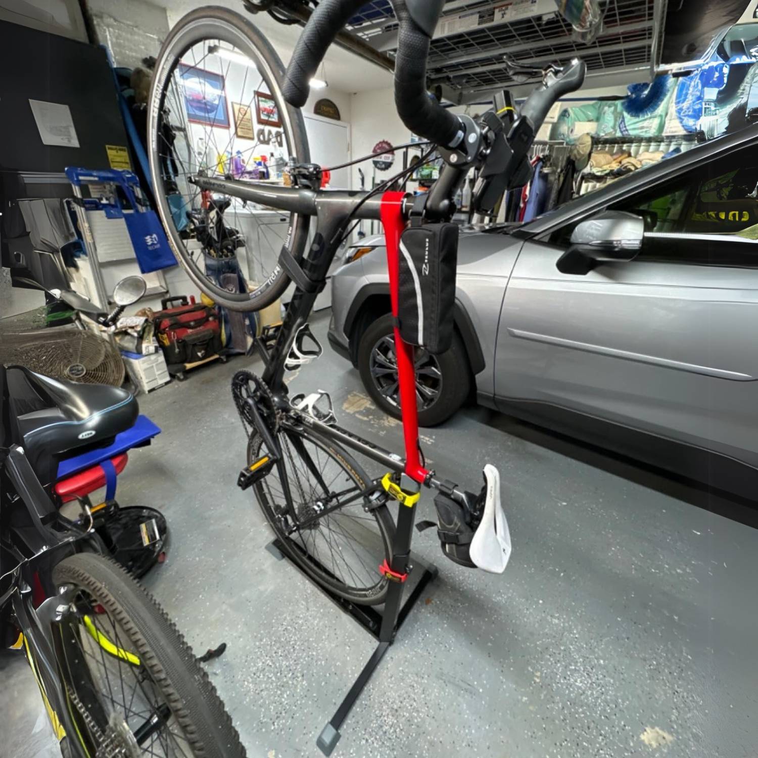 Upright Bike Stand: image 8